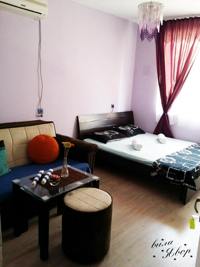 Hotel Yavor 茨雷沃 外观 照片